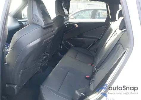 2025 BMW X3 30 xDrive z USA, uszkodzony, nr VIN 5UX53GP04S9Y74280